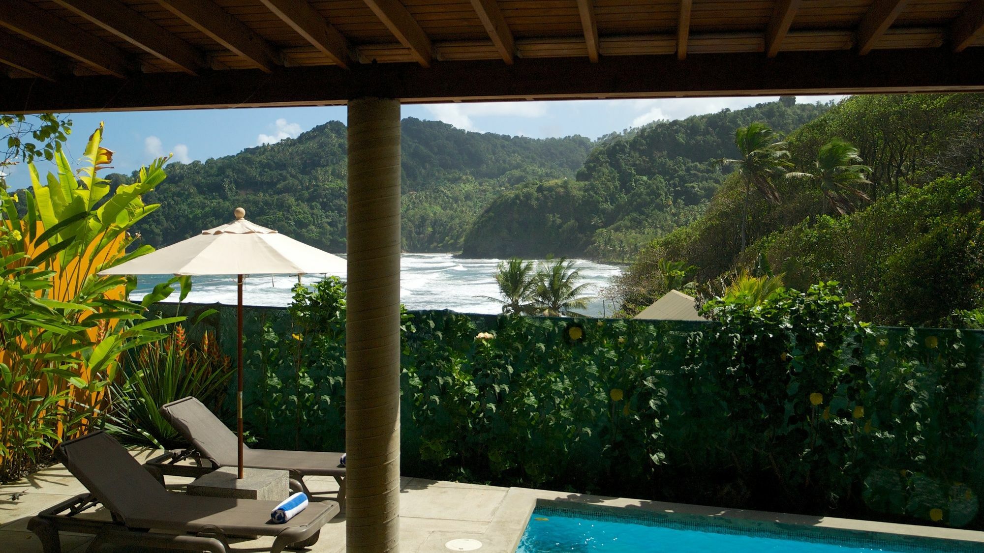 Pagua Bay House - Oceanfront Cabana'S Marigot Exterior photo