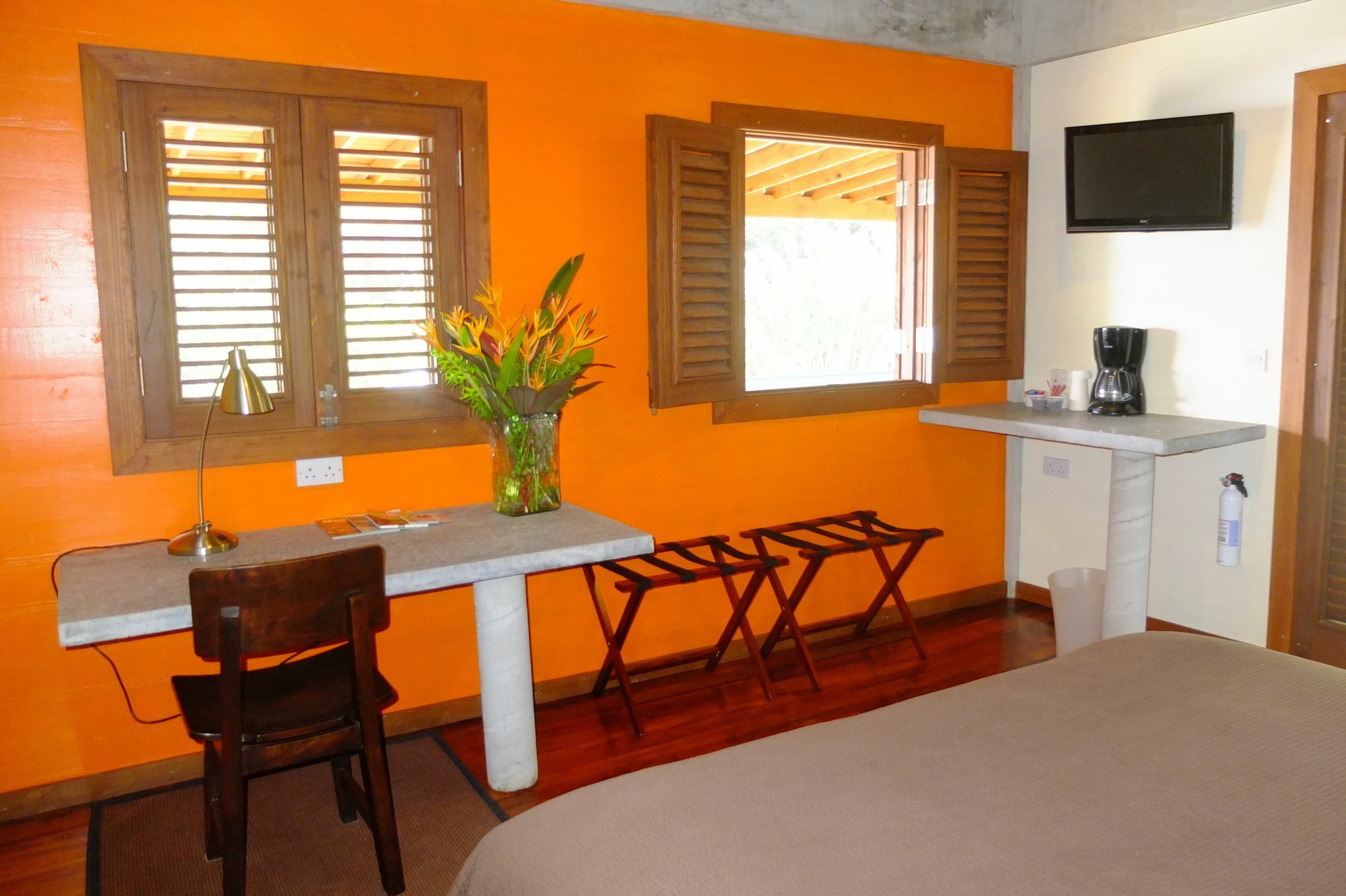 Pagua Bay House - Oceanfront Cabana'S Marigot Exterior photo